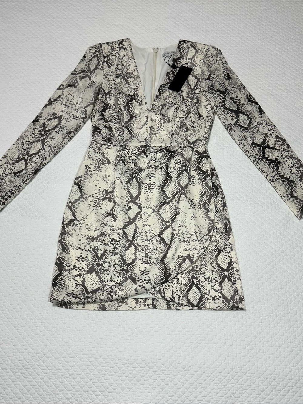 Gianni Bini Black and Cream Snakeskin V-Neck Long Sleeve Mini Dress